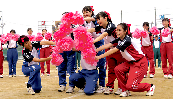 運動会の踊りの様子